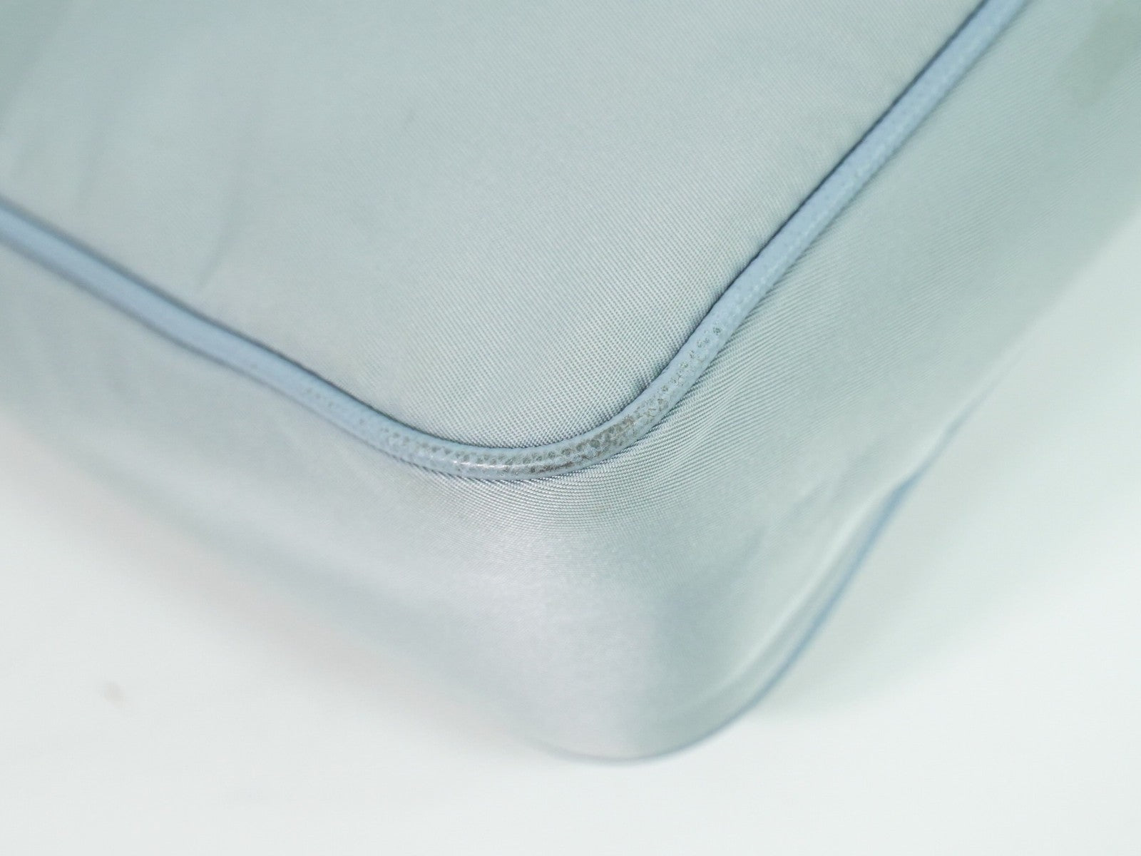 Prada Re-Edition 2005 Shoulder Bag Tessuto Blue Nylon Shoulder Bag Bag