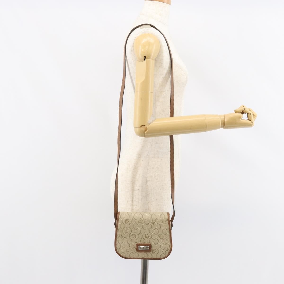 Christian Dior Vintage Honeycomb Flap Crossbody Bag Coated Canvas Beige Canvas Shoulder Bag Bag (Pre-Owned)