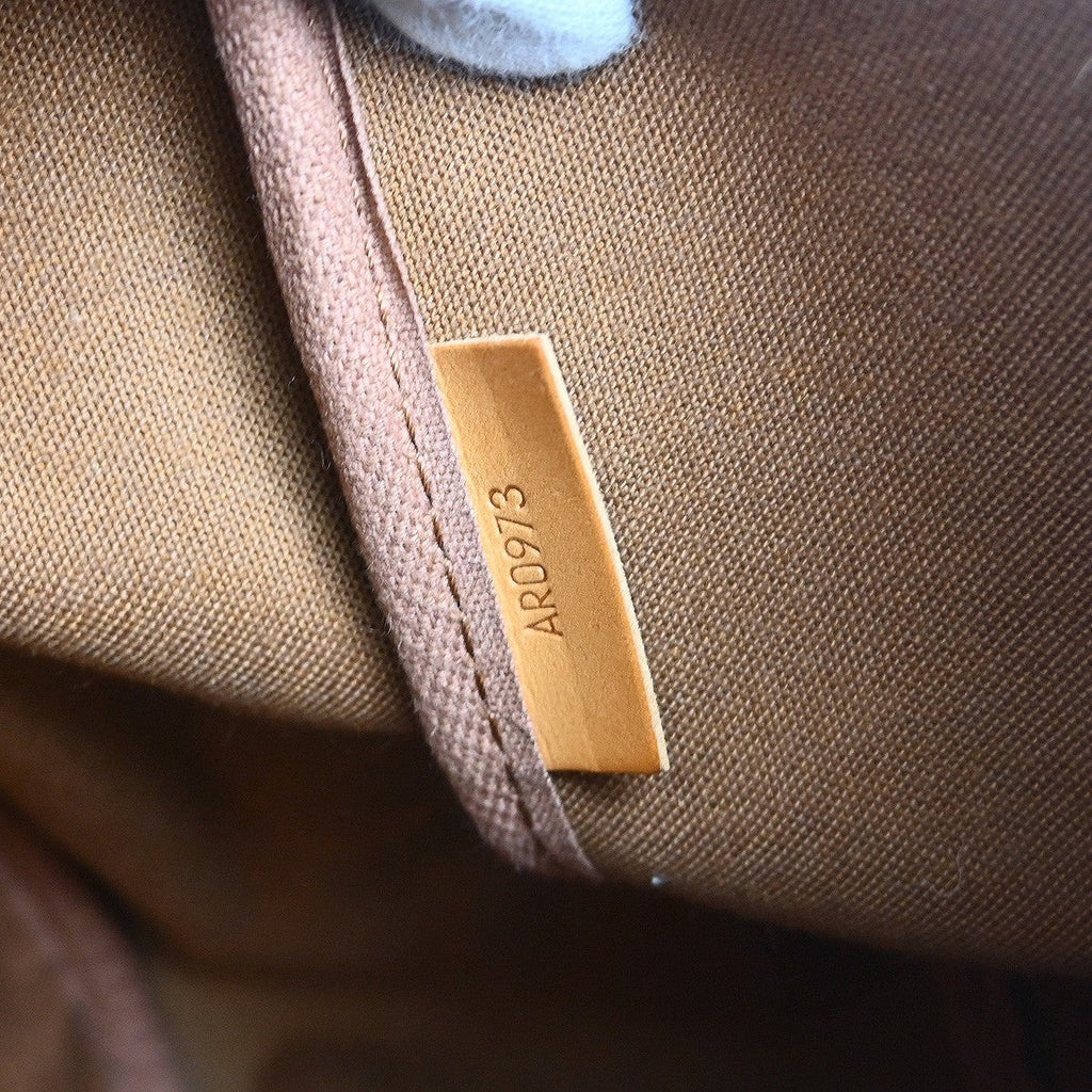 Louis Vuitton Saumur Handbag Monogram Canvas Brown Canvas Shoulder Bag