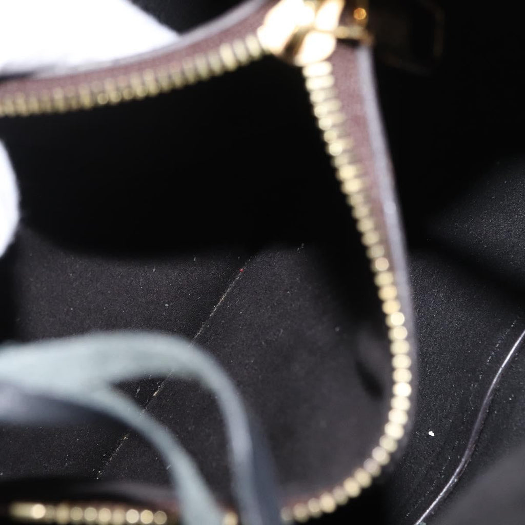 Louis Vuitton Neonoe Handbag Monogram Canvas Black Canvas Shoulder Bag
