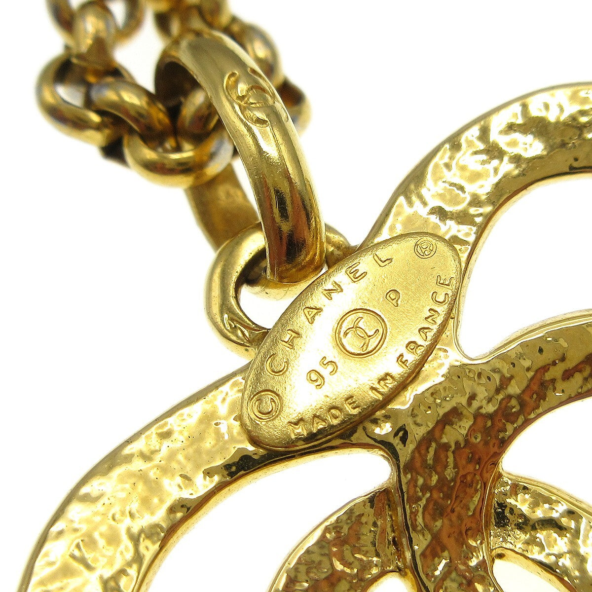 Chanel Cc Heart Pendant Metal Gold Gold_Plated Necklace Jewelry