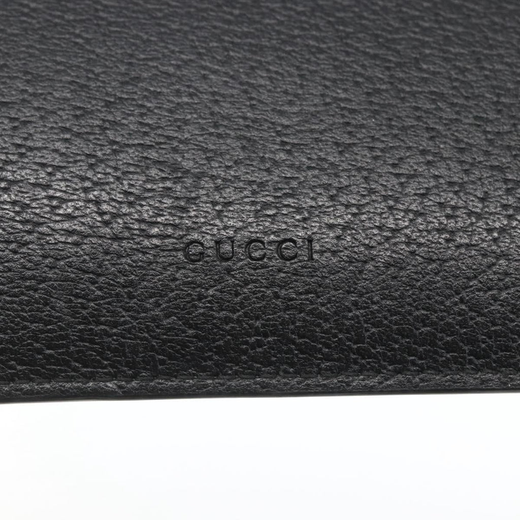 Gucci Gg Marmont Pouch Leather Black Leather Clutche & Pouche Bag (Pre-Owned)