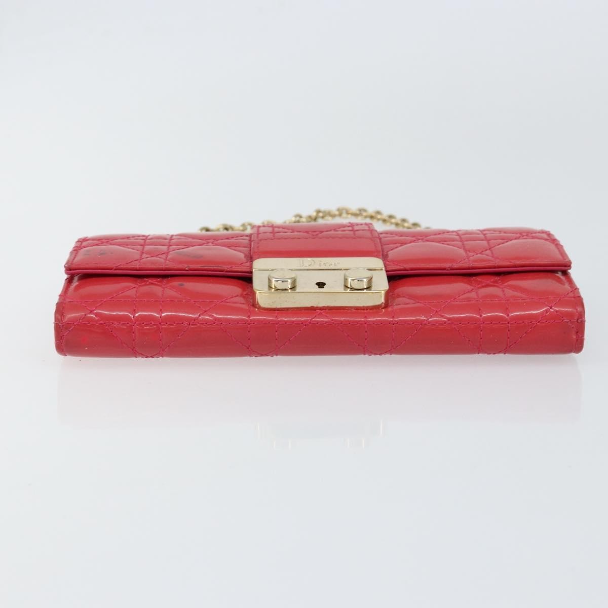 Christian Dior New Lock Pouch Cannage Quilt Patent Pink Patent_Leather Clutche & Pouche Bag (Pre-Owned)