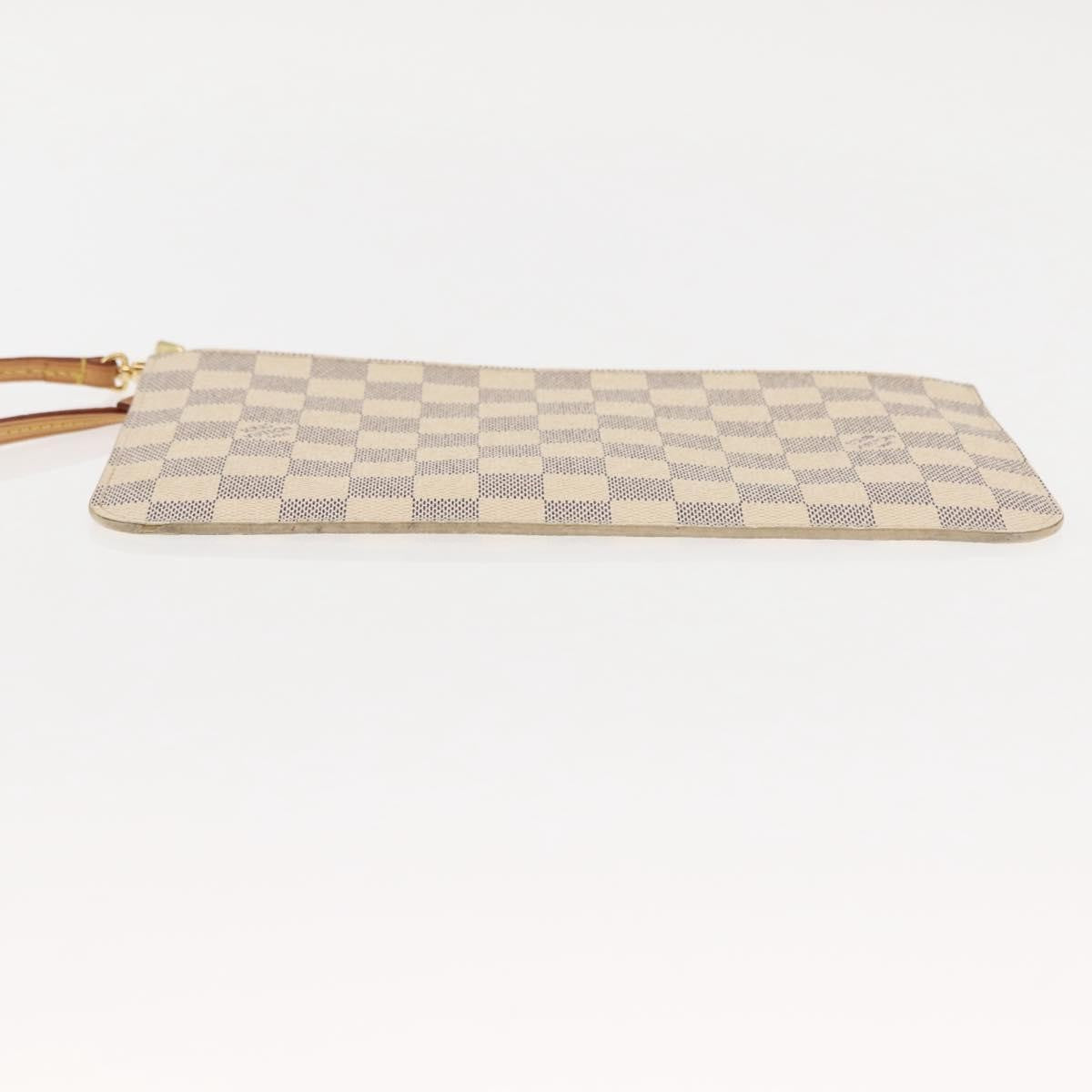 Louis Vuitton Neverfull Pochette Damier White Canvas Clutche & Pouche Bag