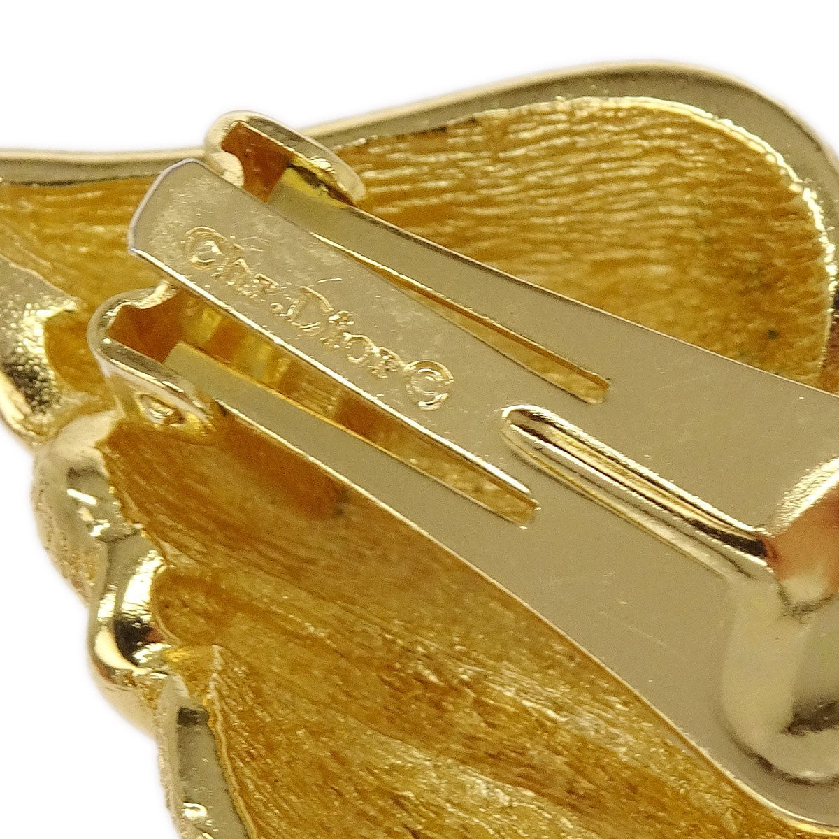 Christian Dior Vintage Clip-On Earrings Metal Gold Gold_Plated Earrings Jewelry (Pre-Owned)