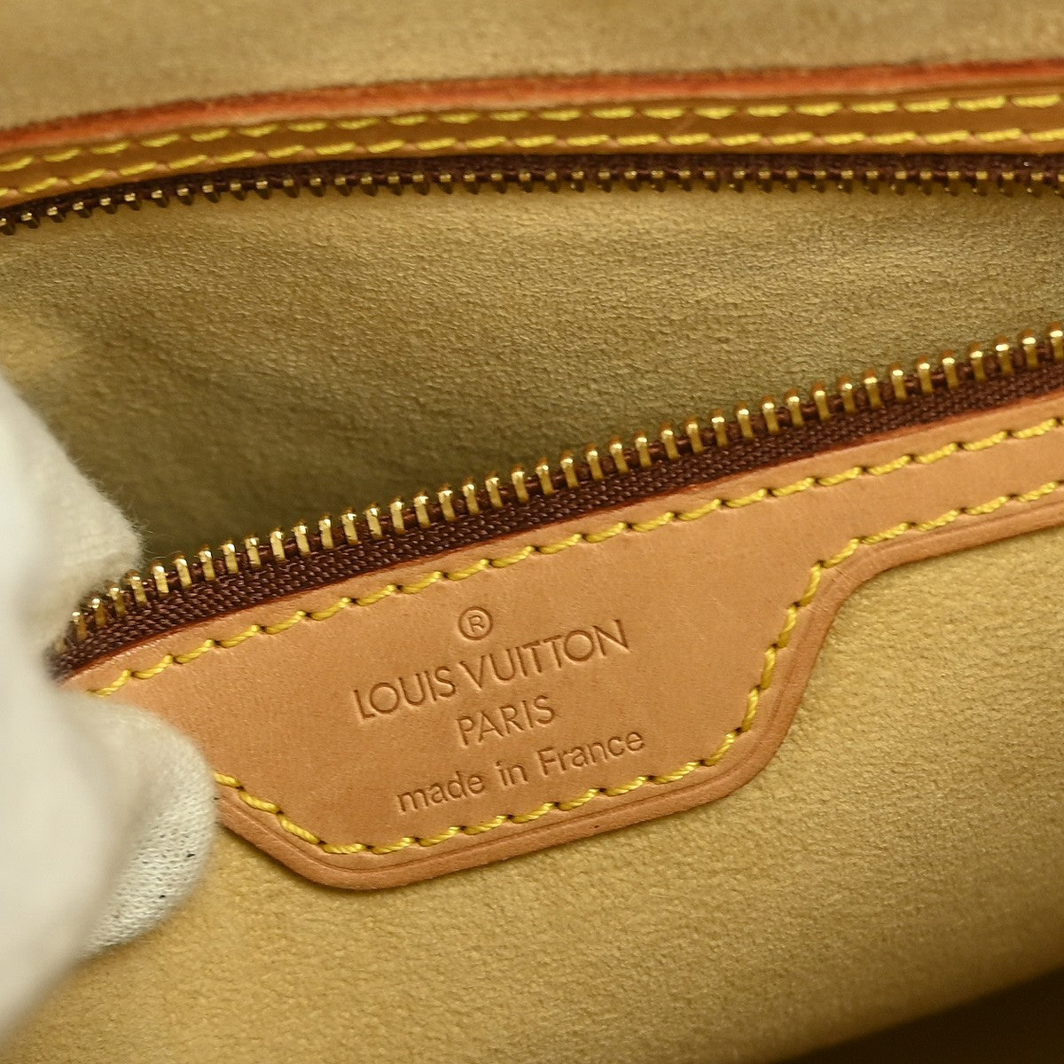 Louis Vuitton Monogram Looping Handbag Monogram Canvas Brown Canvas Shoulder Bag