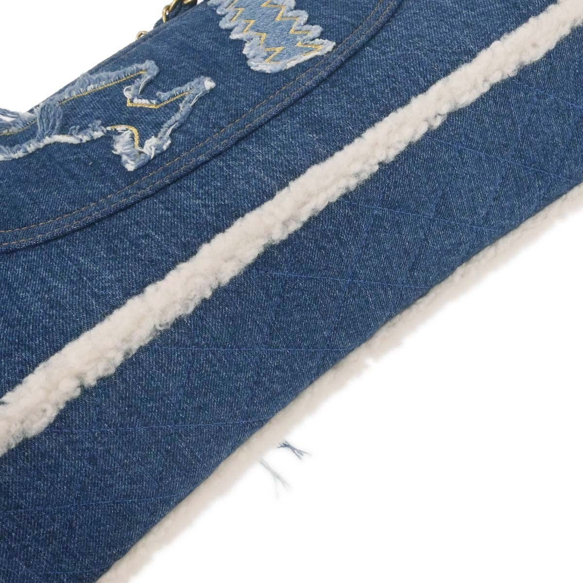 Chanel Egyptian Hieroglyph Flap Bag Denim And Shearling Blue Denim_Jeans Shoulder Bag Bag