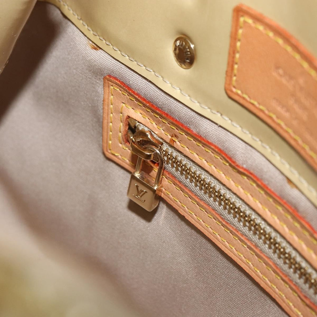 Louis Vuitton Reade Handbag Monogram Vernis Beige Patent_Leather Handbag