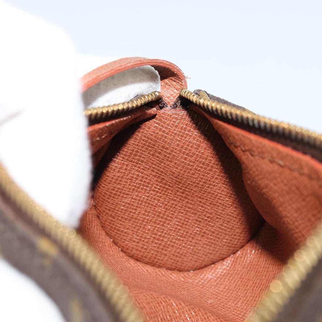 Louis Vuitton Papillon Pochette Monogram Canvas Brown Canvas Clutche & Pouche Bag