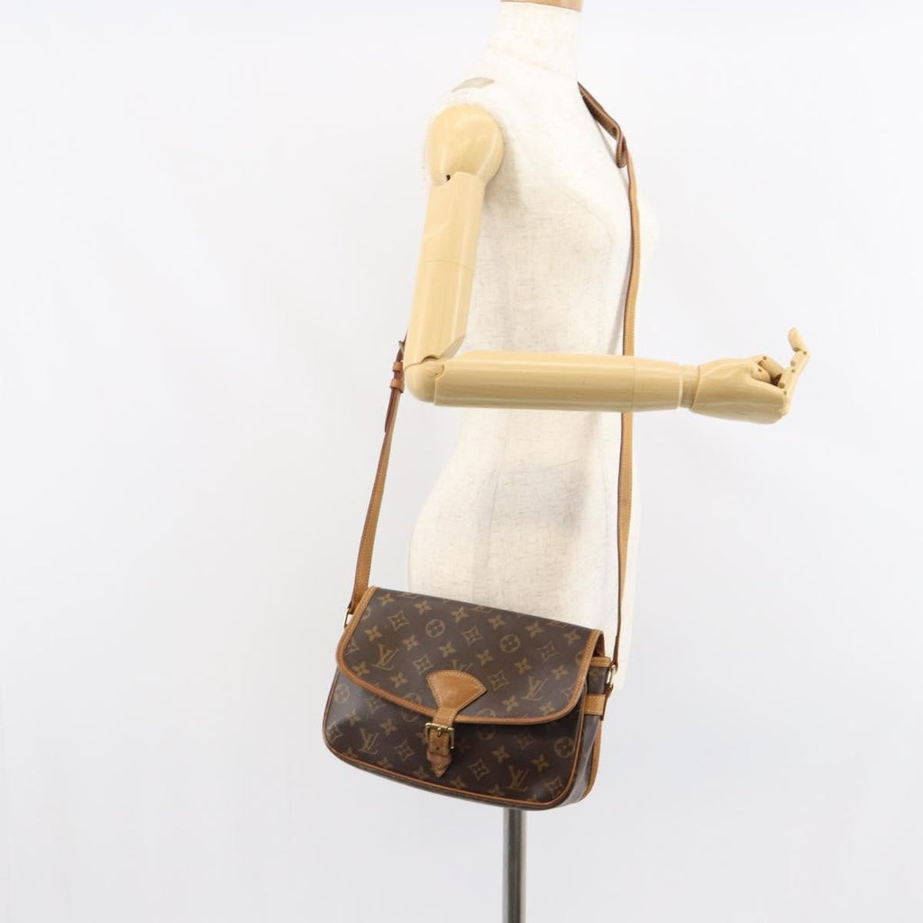 Louis Vuitton Sologne Handbag Monogram Canvas Brown Canvas Shoulder Bag
