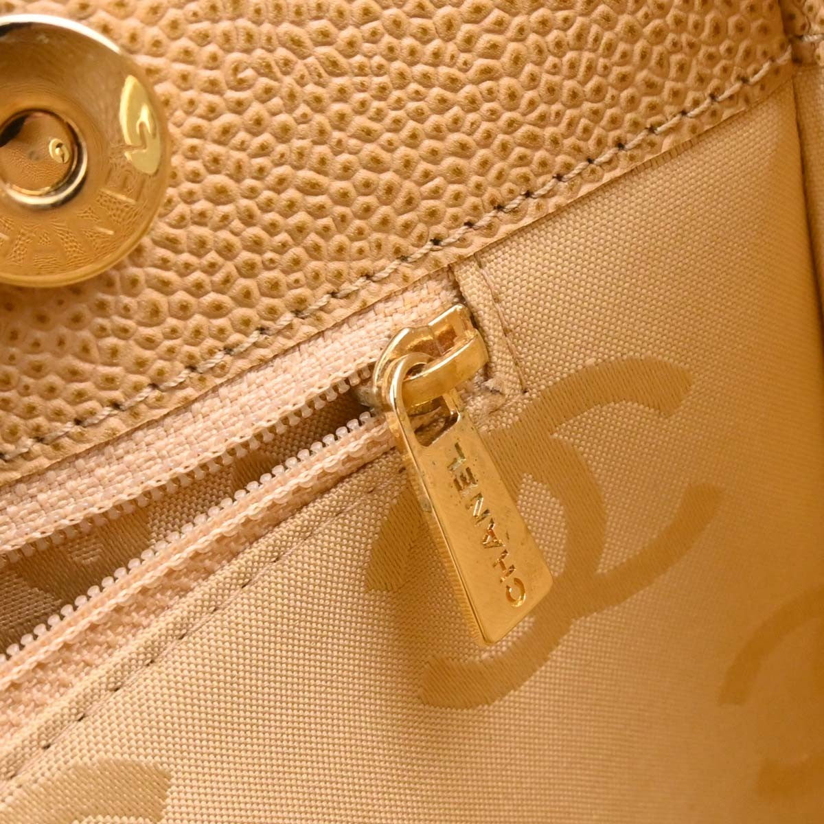 Chanel Vintage Chocolate Bar Open Tote Quilted Caviar Beige Leather Tote Bag Bag