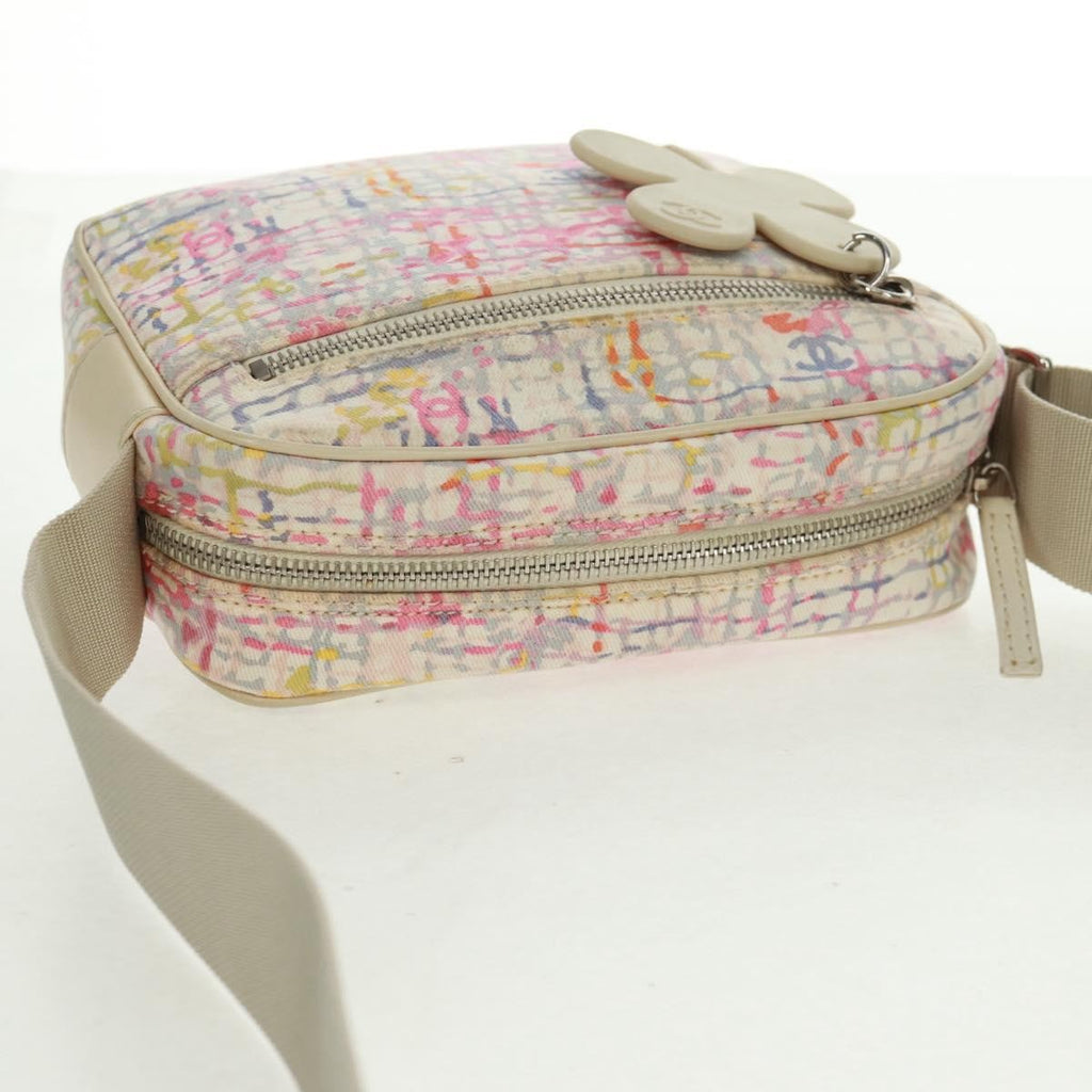 Chanel Vintage Clover Camera Bag Printed Canvas Multicolour Canvas Shoulder Bag Bag