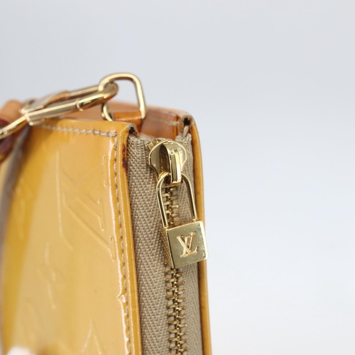 Louis Vuitton Lexington Pochette Monogram Vernis Beige Patent_Leather Clutche & Pouche Bag