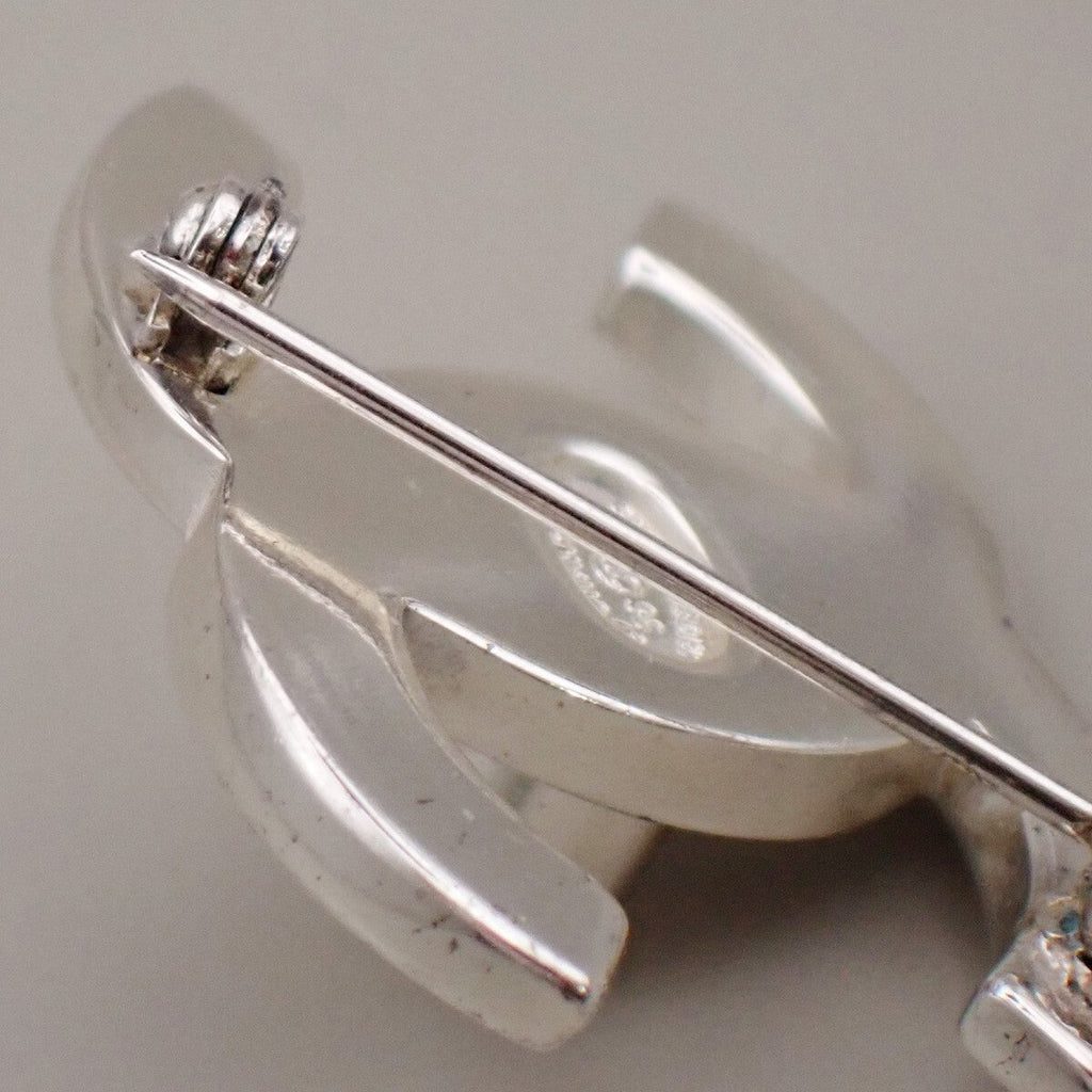 Chanel Vintage Cc Turnlock Brooch Metal Silver Silver_Plated Brooch Jewelry