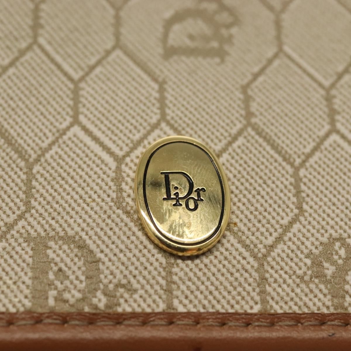 Christian Dior Vintage Honeycomb Chain Canvas Beige Canvas Bag (Pre-Owned)