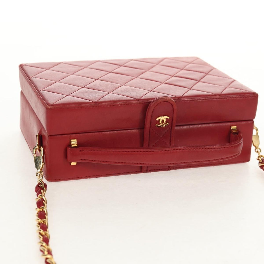 Chanel Matelasse Chain Shoulder Bag Leather Red Leather Shoulder Bag Bag