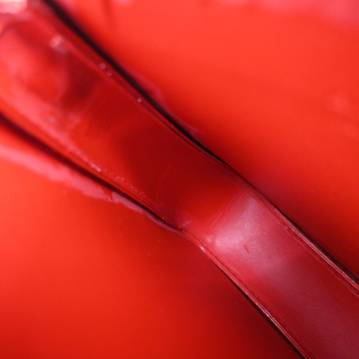 Louis Vuitton Mott Handbag Monogram Vernis Red Patent_Leather Clutche & Pouche Bag