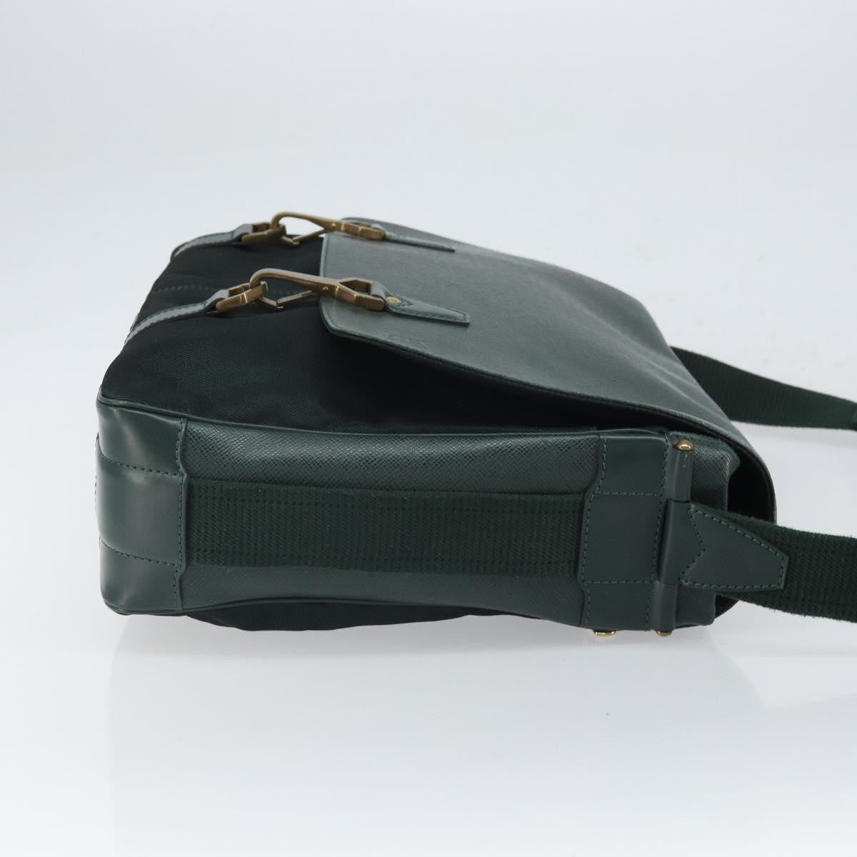 Louis Vuitton Dersou Bag Taiga Leather And Canvas Green Leather Shoulder Bag