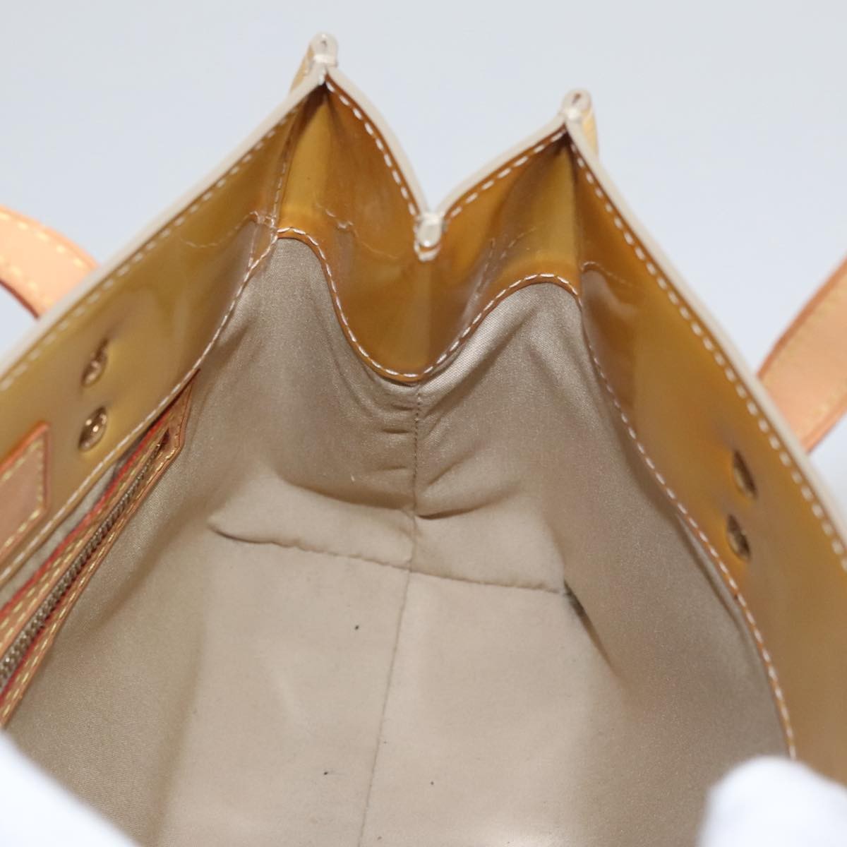 Louis Vuitton Reade Handbag Monogram Vernis Beige Patent_Leather Handbag