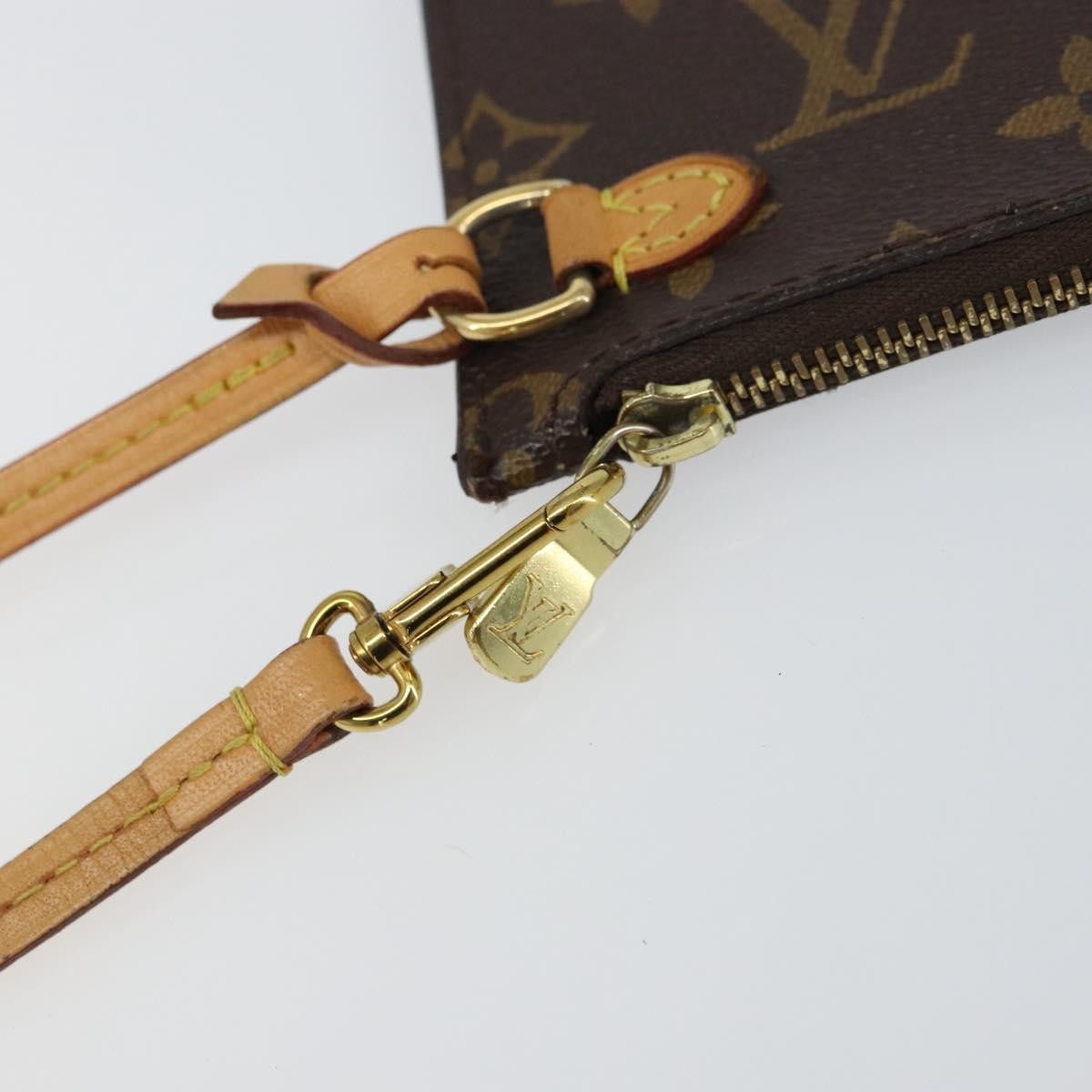 Louis Vuitton Neverfull Pochette Monogram Canvas Brown Canvas Clutche & Pouche Bag