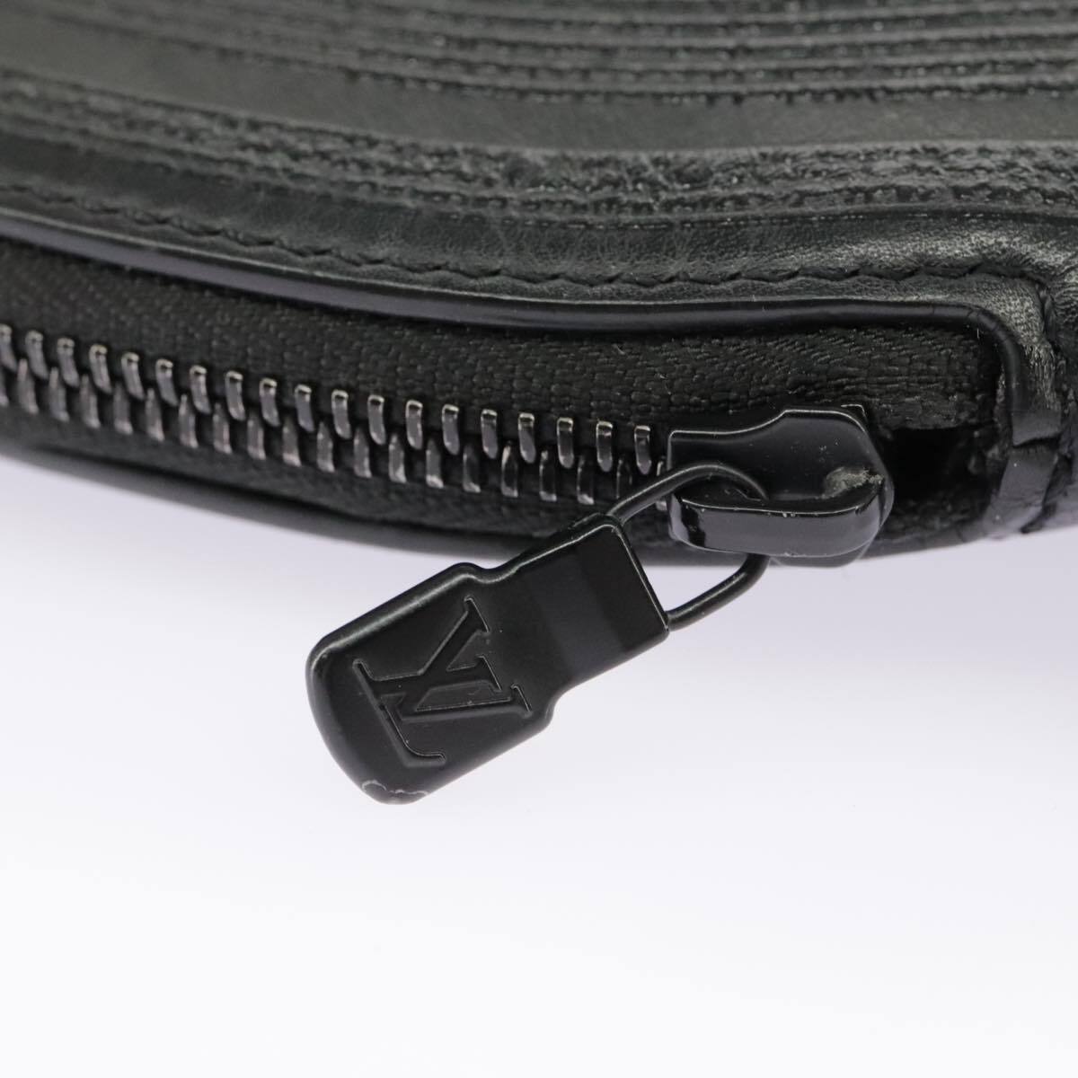 Louis Vuitton Disk Pouch Leather Black Leather Clutche & Pouche Bag