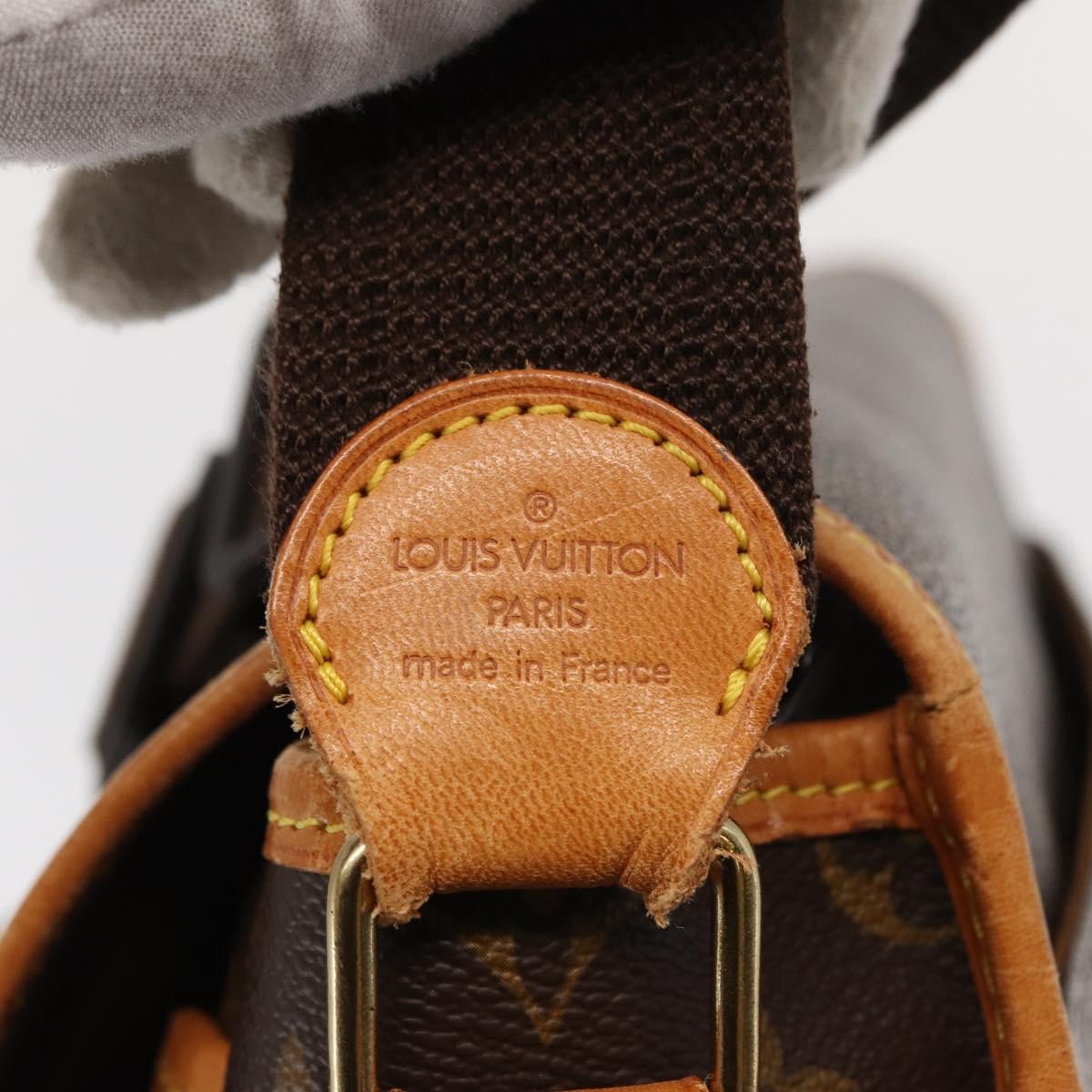 Louis Vuitton Sac Gibeciere Messenger Bag Monogram Canvas Brown Canvas Shoulder Bag