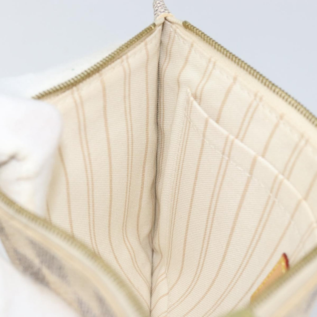 Louis Vuitton Neverfull Pochette Damier White Canvas Clutche & Pouche Bag