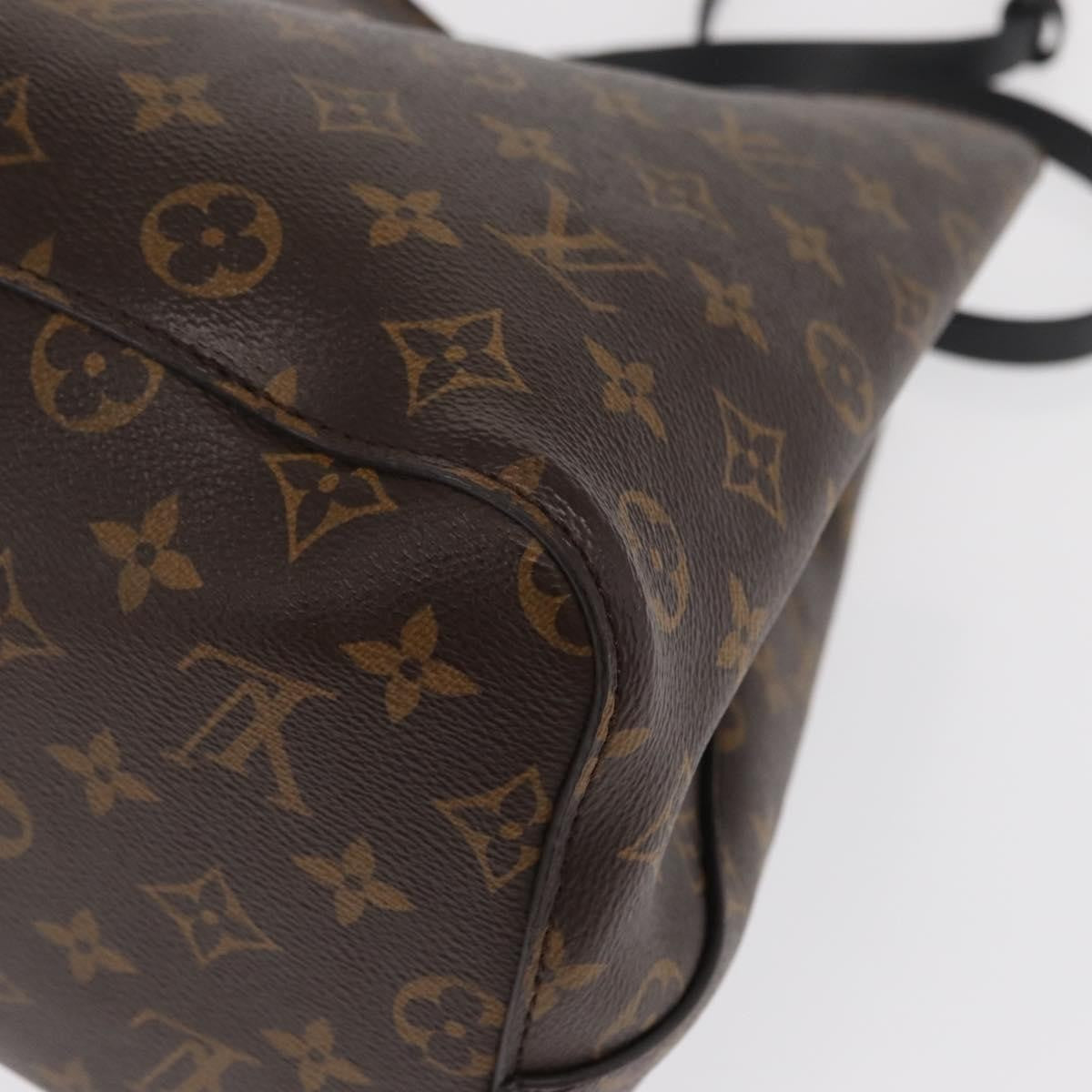 Louis Vuitton Neonoe Handbag Monogram Canvas Black Canvas Shoulder Bag