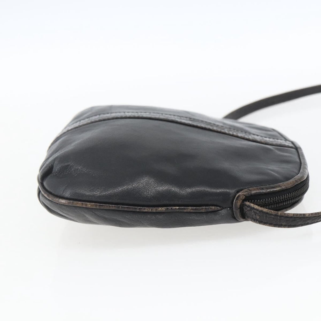 Fendi Vintage Shoulderbag Leather Black Leather Shoulder Bag Bag