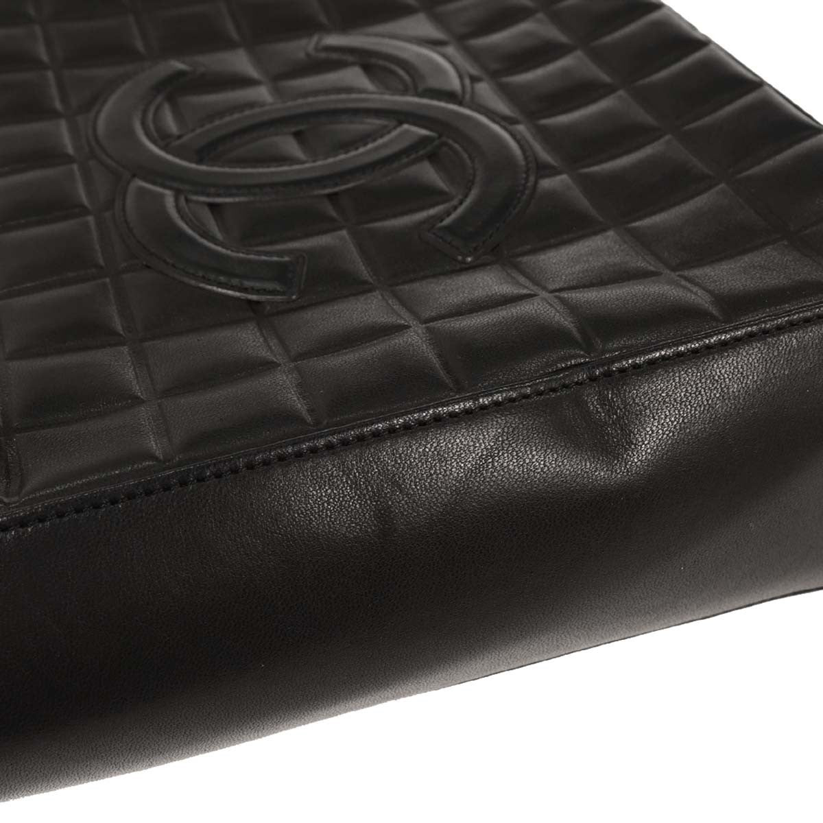 Chanel Chocolate Bar Cc Tote Quilted Leather Black Leather Tote Bag Bag