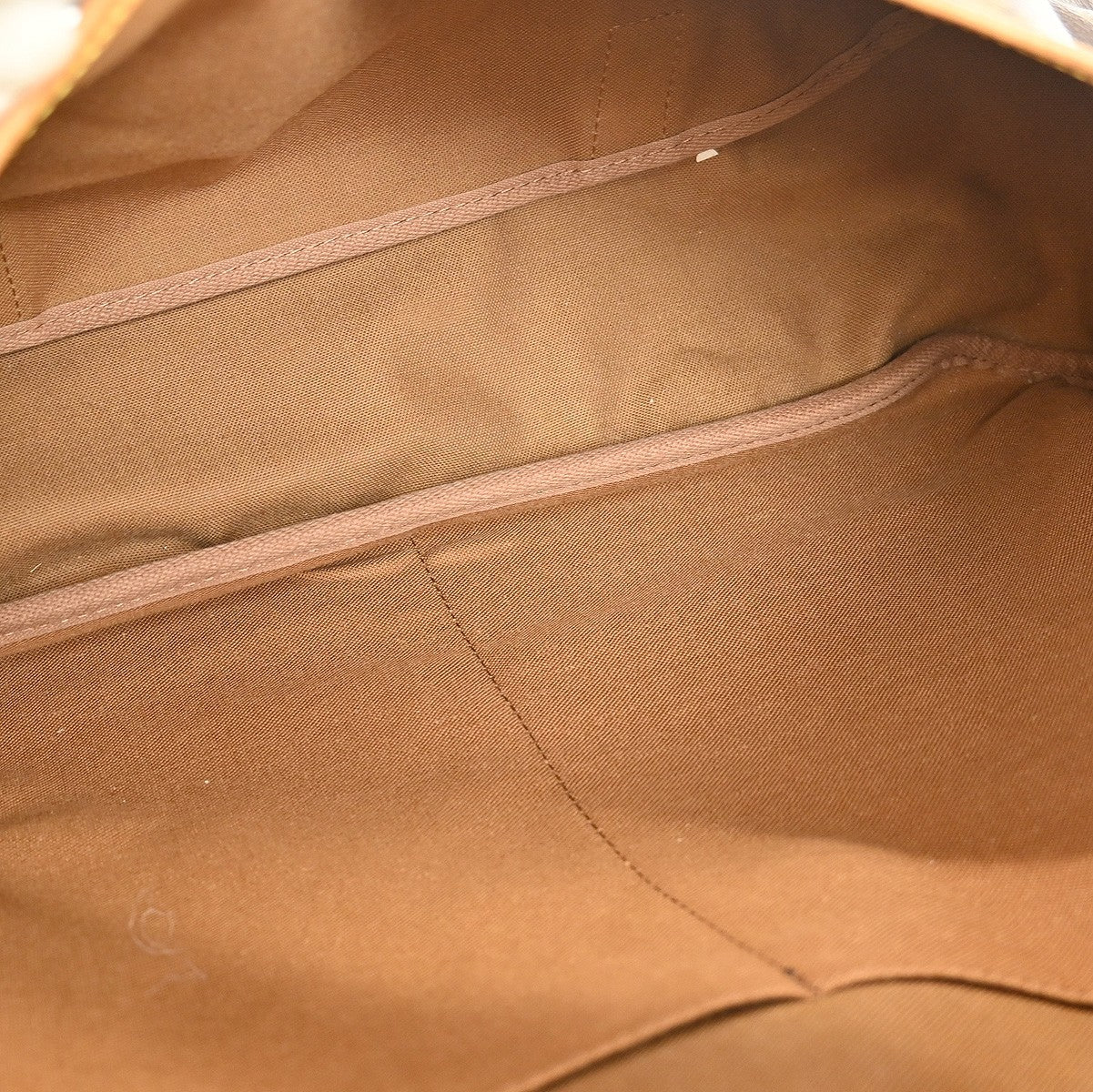 Louis Vuitton Saumur Handbag Monogram Canvas Brown Canvas Shoulder Bag