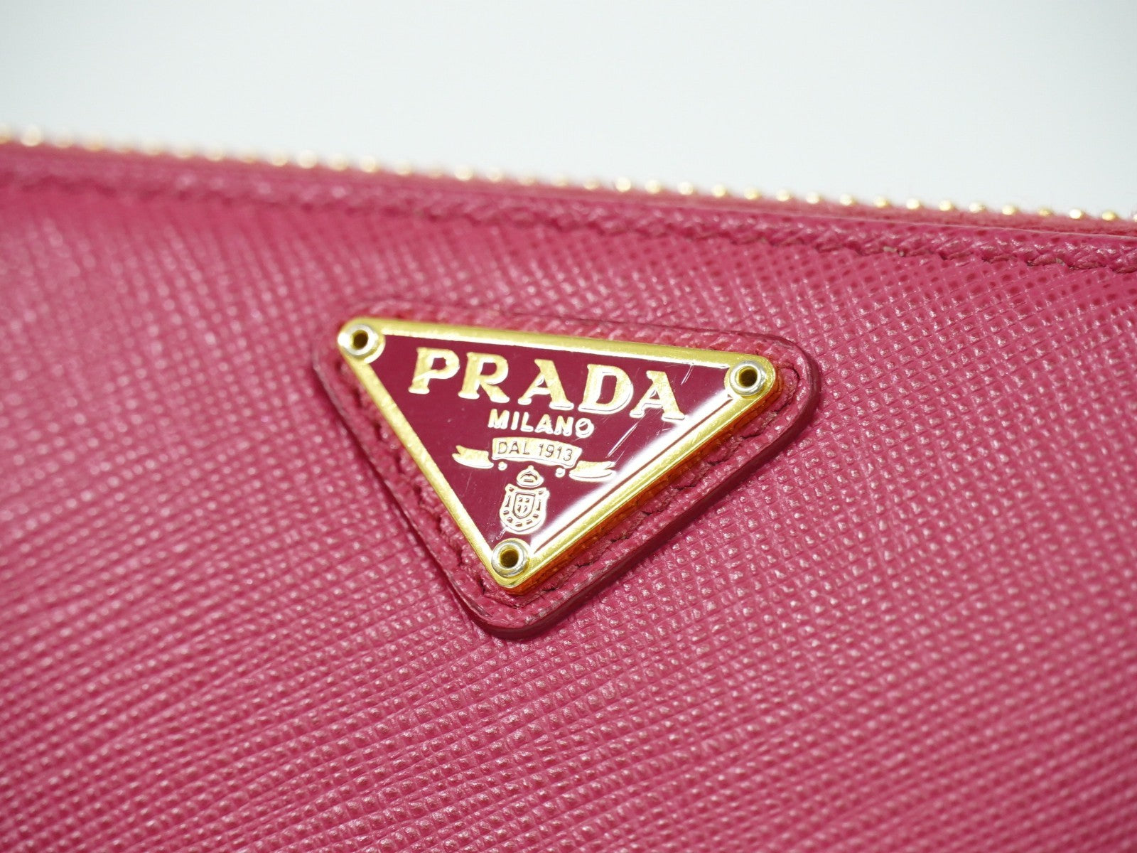 Prada Zip Around Tab Wallet Saffiano Leather Pink Leather Wallets Accessory