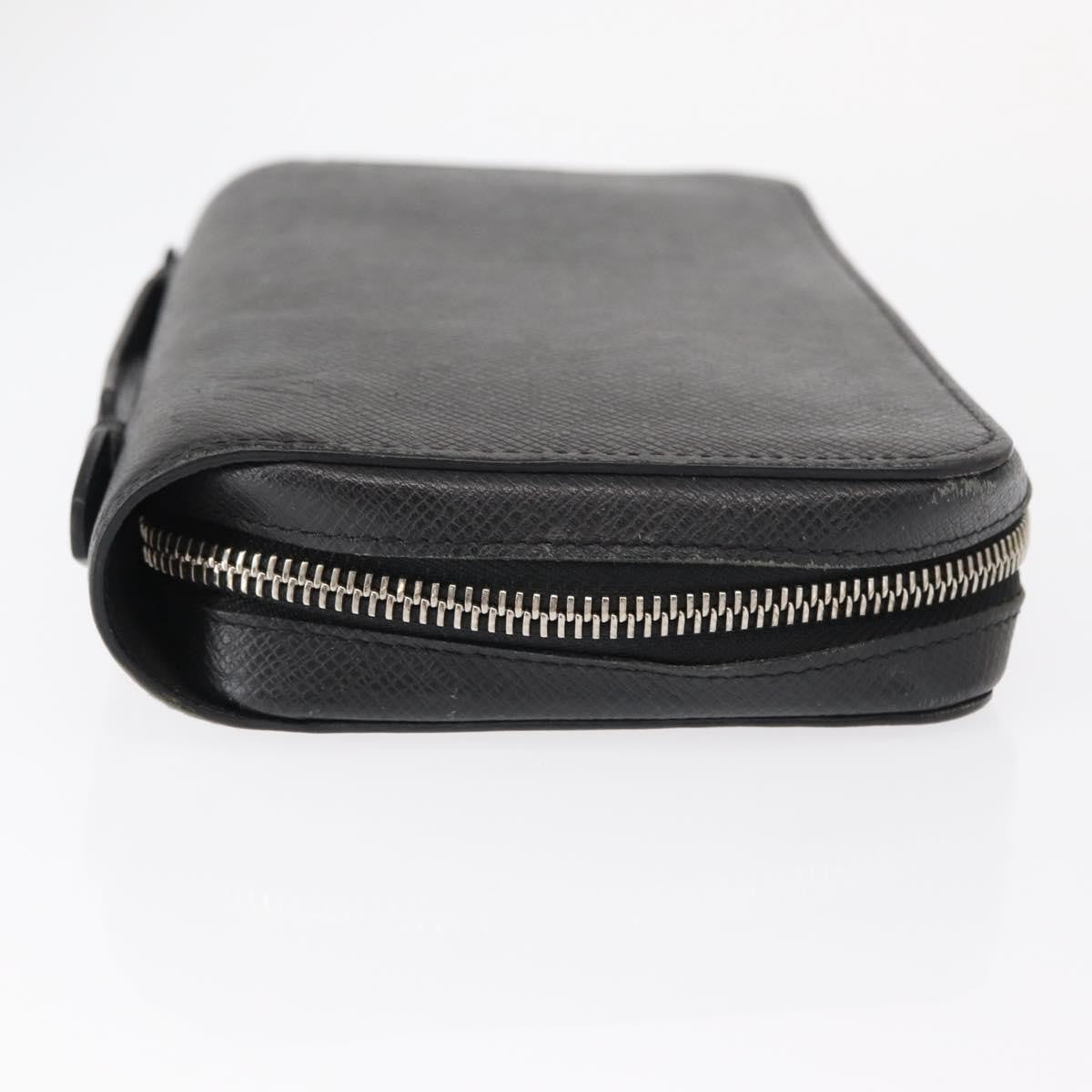 Louis Vuitton Zippy Xl Taiga Leather Black Leather Wallets Accessory