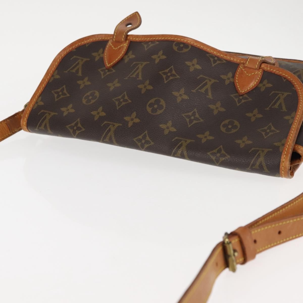 Louis Vuitton Sac Gibeciere Messenger Bag Monogram Canvas Brown Canvas Bag