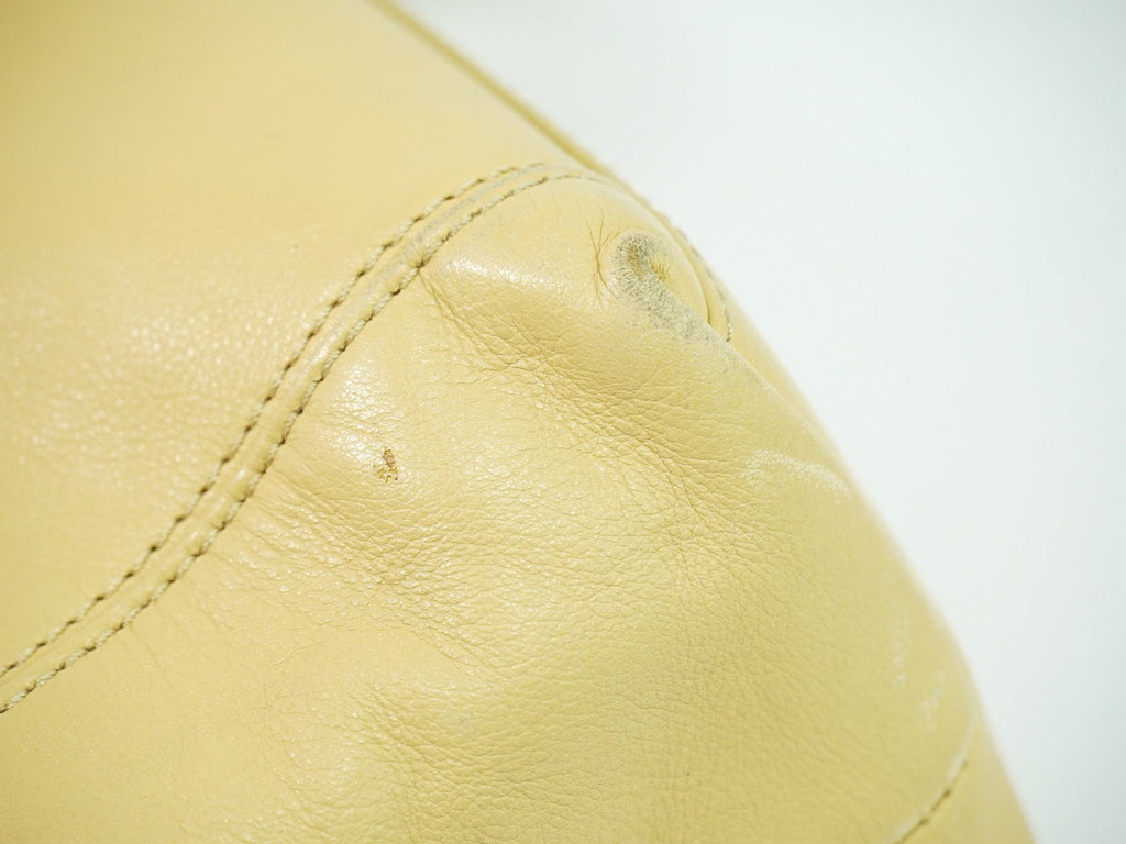 Chanel Vintage Cc Tassel Shoulder Bag Lambskin Beige Leather Shoulder Bag Bag