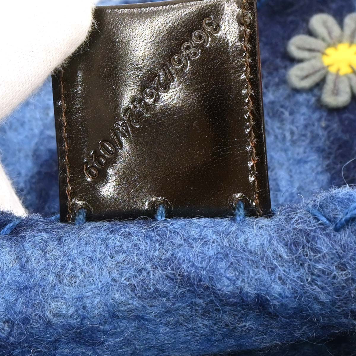 Fendi Baguette Bag Patent Blue Felt,Leather Handbag