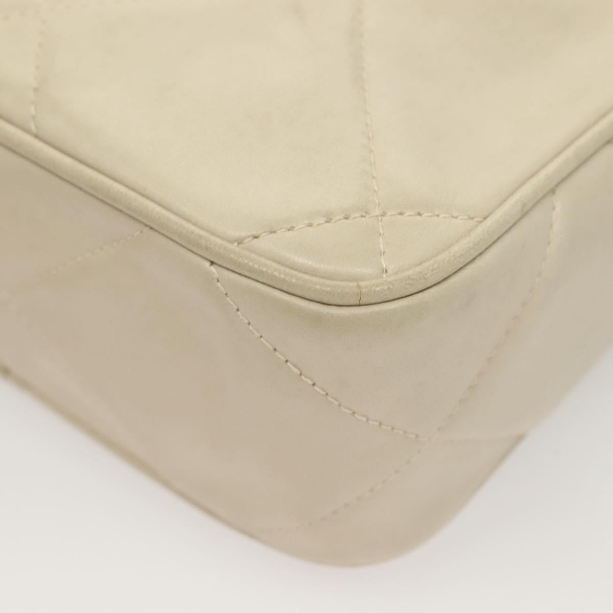 Chanel Vintage Diamond Cc Camera Bag Quilted Lambskin Beige Leather Shoulder Bag Bag