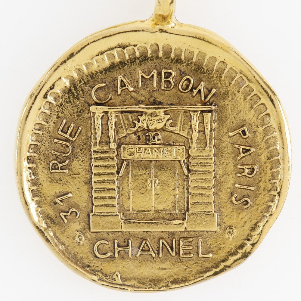 Chanel Vintage 31 Rue Cambon Medallion Pendant Necklace Metal Gold Gold_Plated Necklace Jewelry