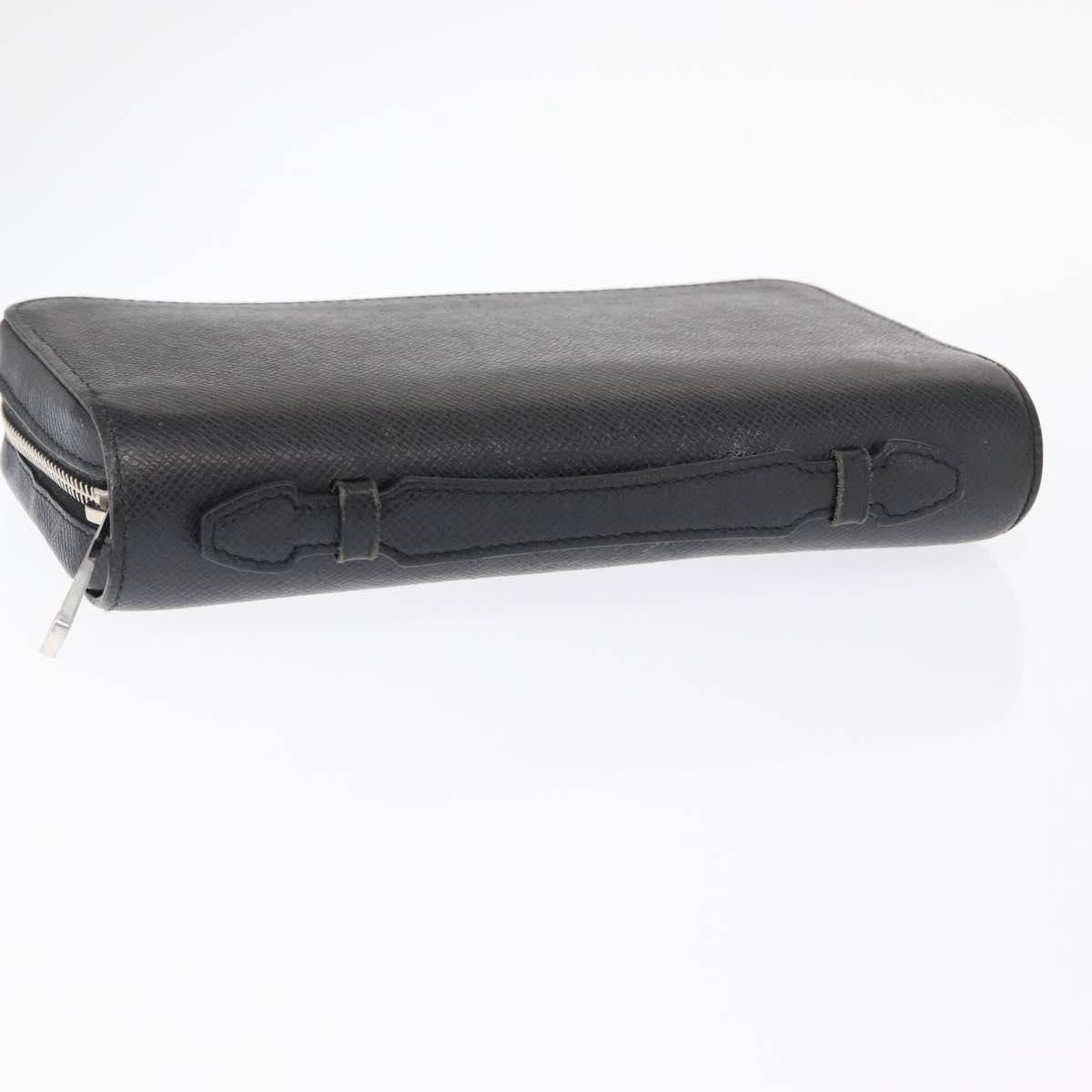 Louis Vuitton Zippy Xl Taiga Leather Black Leather Wallets Accessory