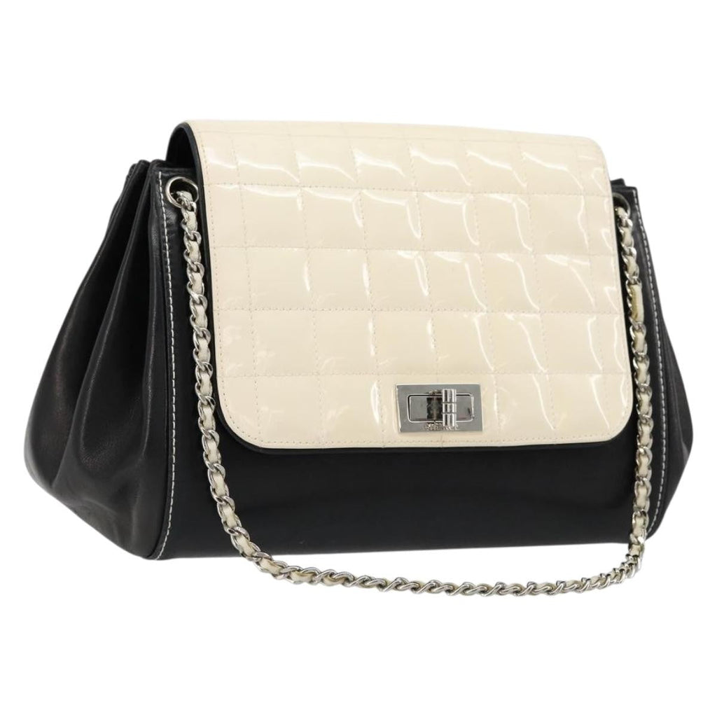 Chanel Chocolate Bar Accordion Reissue Flap Bag Quilted Lambskin Black Leather Handbag