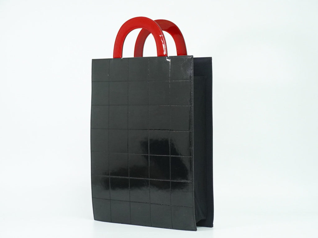 Chanel Vintage Portrait Tote Printed Leather And Quilted Patent Black Patent_Leather Tote Bag Bag