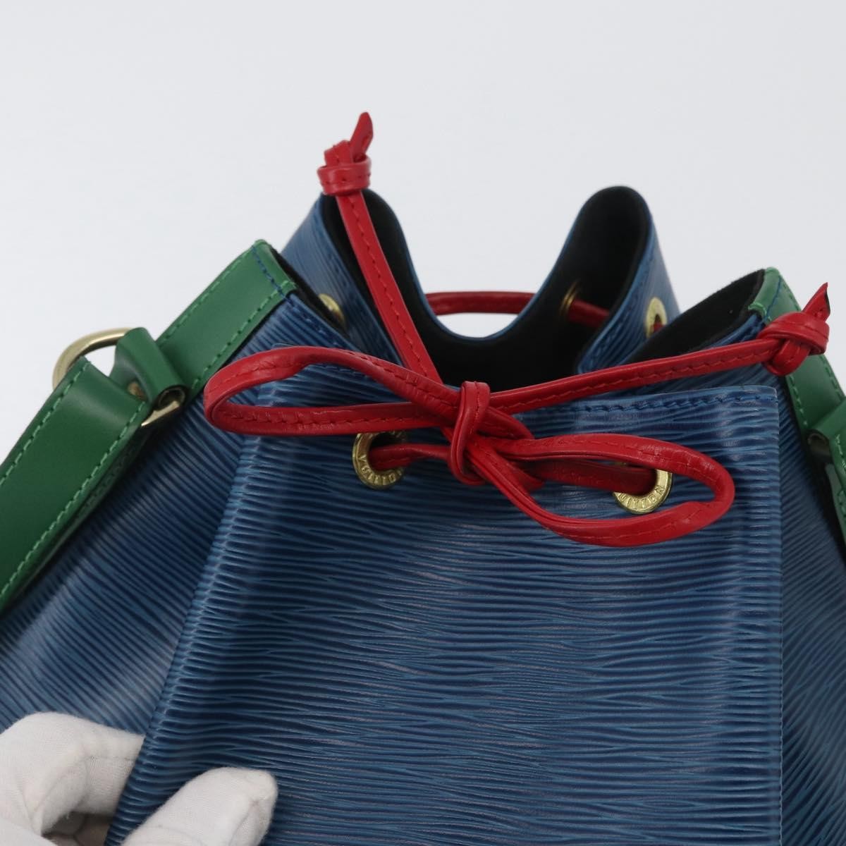 Louis Vuitton Tricolor Noe Handbag Epi Leather Blue Leather Shoulder Bag