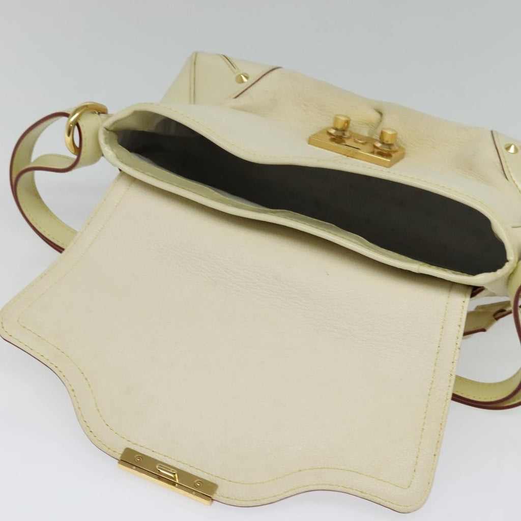 Louis Vuitton Suhali L'essentiel Handbag Leather White Leather Shoulder Bag