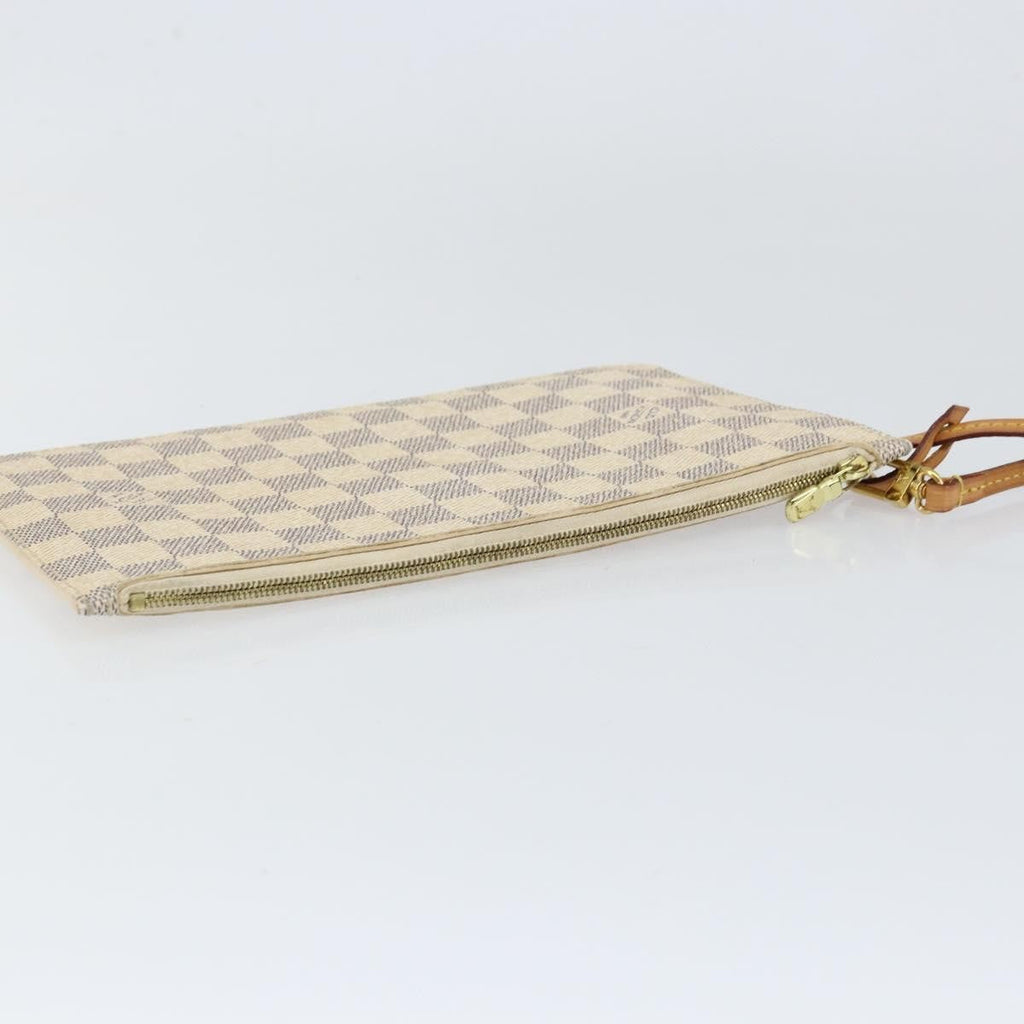Louis Vuitton Neverfull Pochette Damier White Canvas Clutche & Pouche Bag