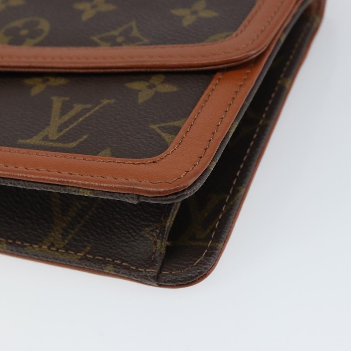 Louis Vuitton Dame Pochette Monogram Canvas Brown Canvas Clutche & Pouche Bag