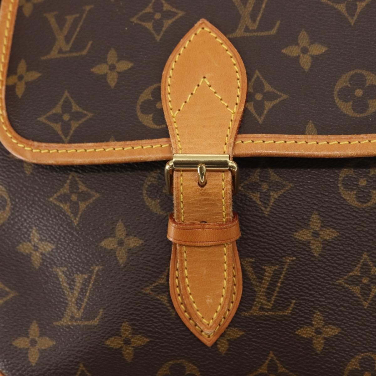 Louis Vuitton Sac Gibeciere Messenger Bag Monogram Canvas Brown Canvas Shoulder Bag