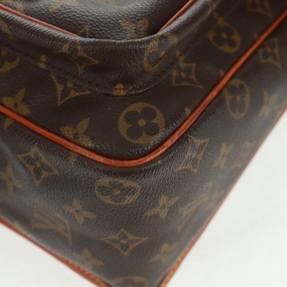 Louis Vuitton Sac Gibeciere Messenger Bag Monogram Canvas Brown Canvas Shoulder Bag