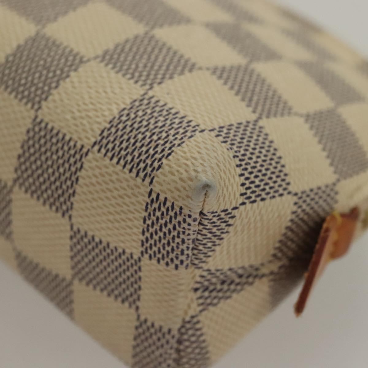Louis Vuitton Cosmetic Pouch Damier White Canvas Bag