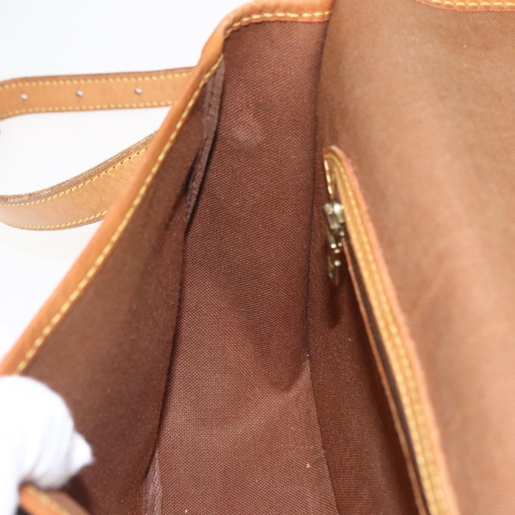 Louis Vuitton Sac Gibeciere Messenger Bag Monogram Canvas Brown Canvas Shoulder Bag