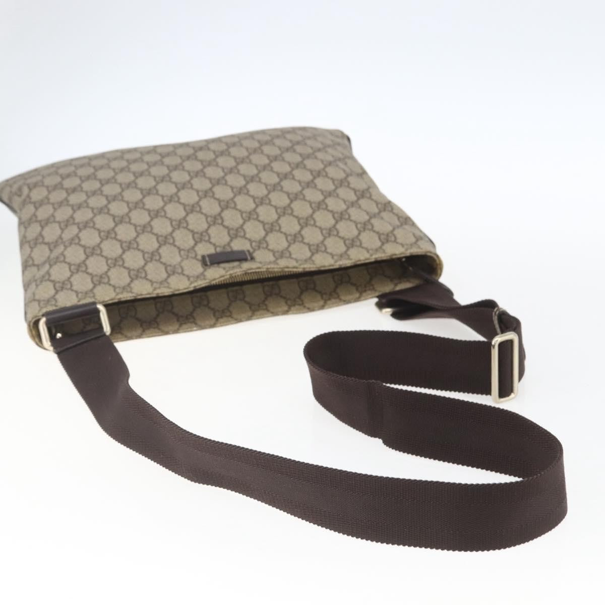 Gucci Zip Top Messenger Bag Gg Coated Canvas Beige Canvas Shoulder Bag Bag (Pre-Owned)